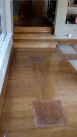 Trabalho de restauração de piso de madeira — Raspadora Taco Brilho Caçapava